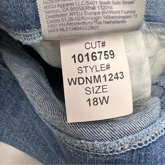 Lot of 2 NYDJ Skinny Ankle Pull-On Jeans In Plus Size 18W Lot Of 2 - Picture 14 of 15